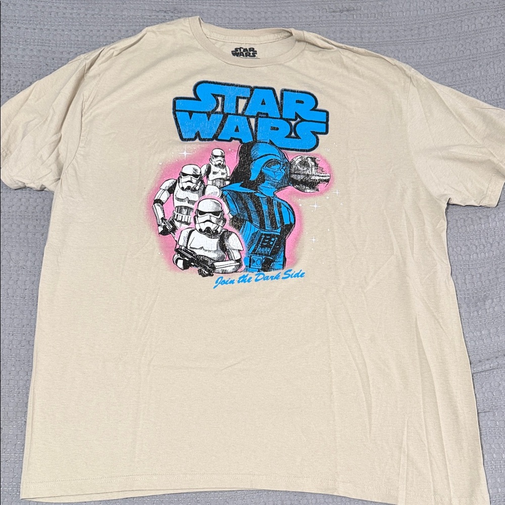 Star Wars Cream Tee with Blue and Pink Graphic